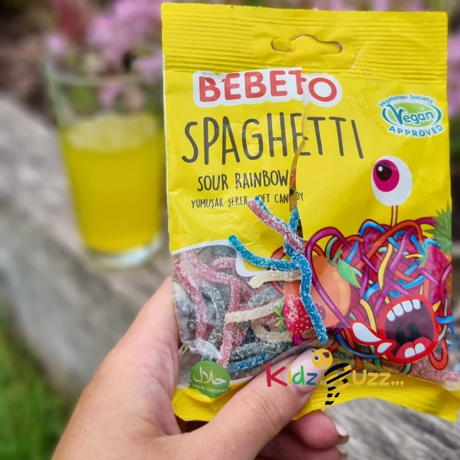 Bebeto Sour Rainbow Spaghetti Sweets - Delicious Vegan Sweets