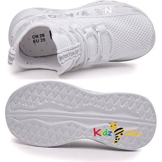Kids Trainers White Size 3.5